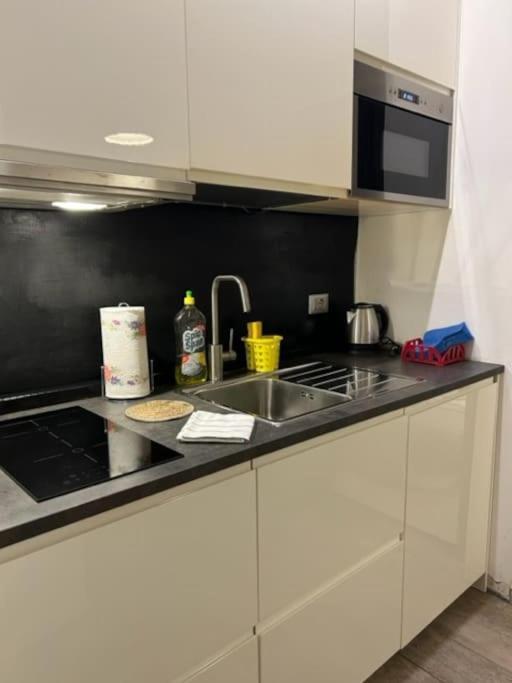 Cdm Studio By Florencehospitality Com Florença Exterior foto